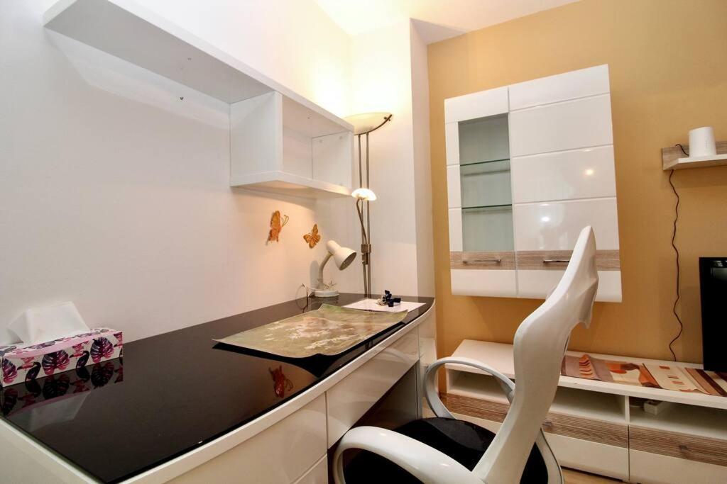 Cozy Apartment Free Parking Wien Exterior foto